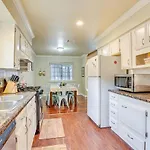 Houston Home With Screened Porch, Near Sugar Land!